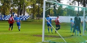 13.09.2015 Jõhvi FC Lokomotiv - JK Luunja (2:1)
